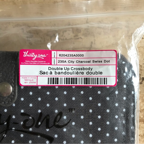 Thirty One Double Up Crossbody-City Charcoal Swiss Dot - Picture 3 of 11